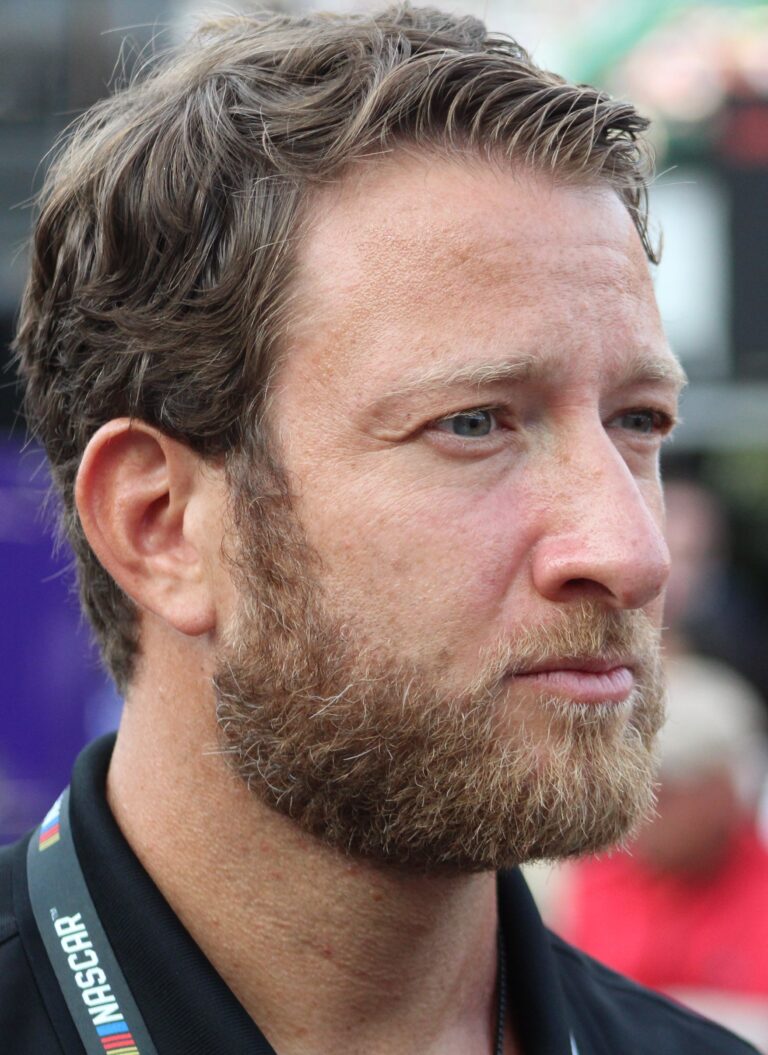 dave portnoy net worth 1 dave portnoy at bristol motor speedway in august 2019