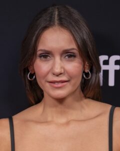 Nina Dobrev