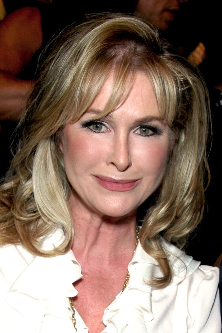 Kathy Hilton at a fashion show in 2008