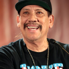 Danny Trejo speaking at Phoenix Comicon in 2017