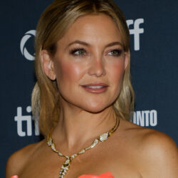 Kate Hudson — editorial portrait