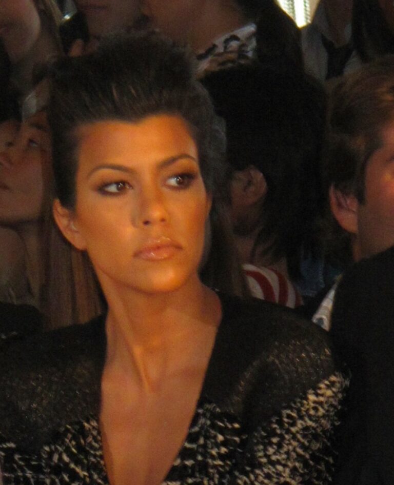 kourtney kardashian net worth 1 kourtney kardashian — editorial portrait