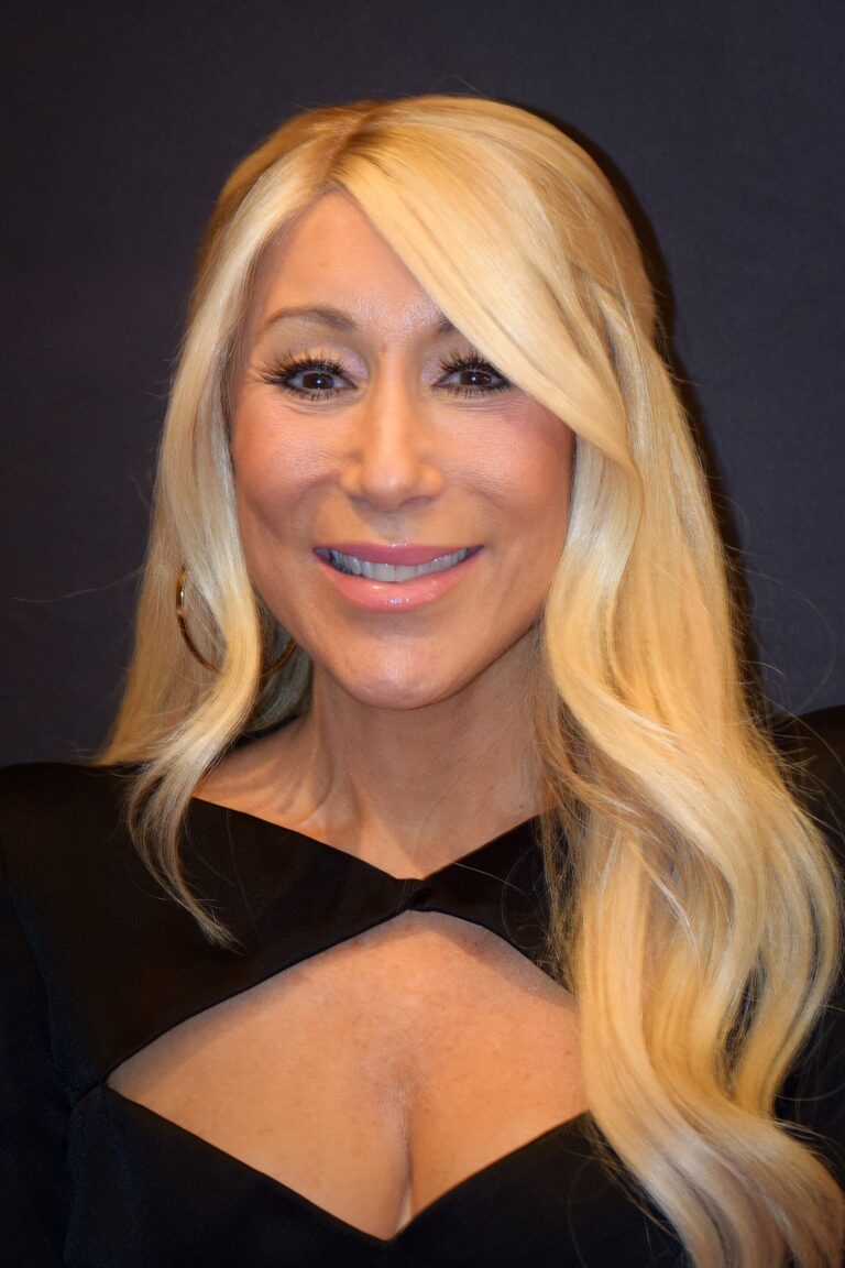 lori greiner — editorial portrait